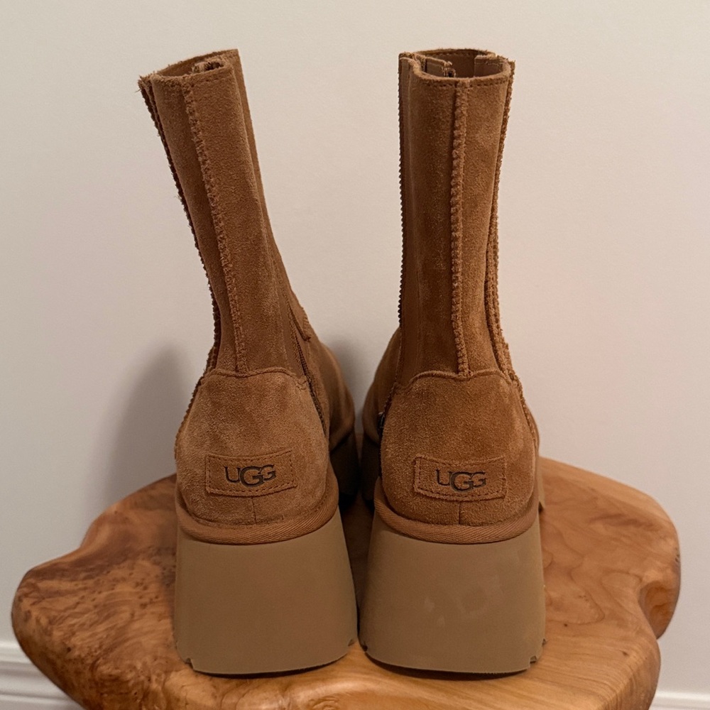NWOT UGG CLASSIC TWIN SEAM NEW HEIGHTS - Picture 6 of 9